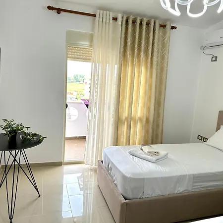Shell 2 Apartamento Golem (Tirana)